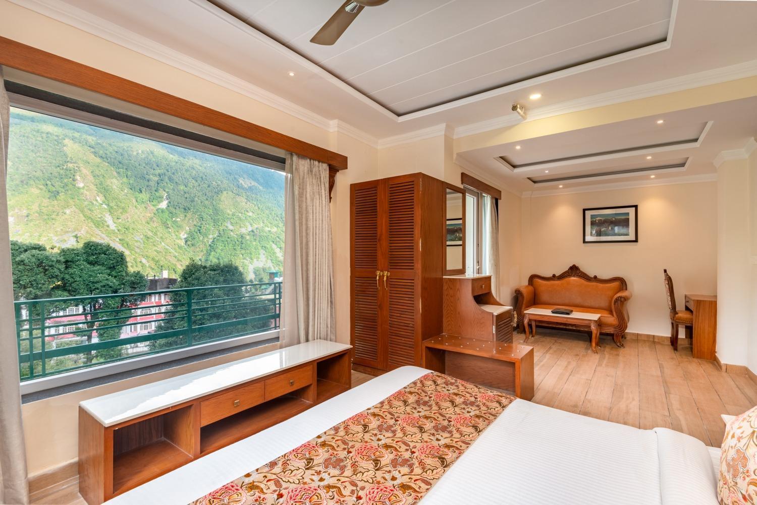 Quality Inn By Lawrence Hotels ดารัมซาลา ภายนอก รูปภาพ