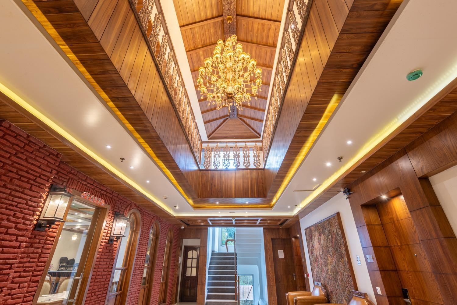 Quality Inn By Lawrence Hotels ดารัมซาลา ภายนอก รูปภาพ